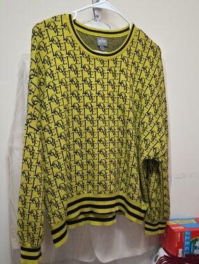 Soho Street NY&C Women's Lime Yellow & Black Patterned Crewneck Sweater XL